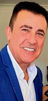 We said a fond farewell to Sarge yesterday. I think that all of Tean went  to Carmountside! That shows how much he was loved in our local community.  He didn't have a