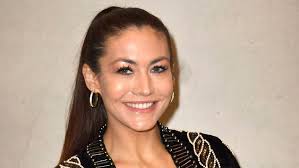 Schwanger nach Fehlgeburten: Fiona Erdmann verrät das Geschlecht ihres  Babys