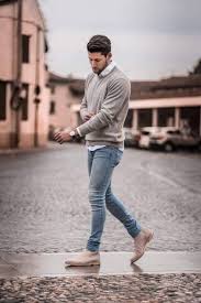 Smart casual attire is a mix of two different dress codes. Buy Mens Smart Dress Code Cheap Online