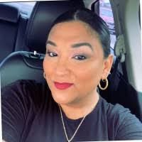 Jennifer Nanez's Instagram, Twitter & Facebook