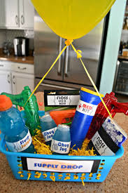 Great savings & free delivery / collection on many items. Diy Dollar Tree Fortnite Gift Basket In The Basket With A Balloon Geburtstagsgeschenke Fur Den Bruder Geschenkkorb Weihnachtsgeschenke Selbst Machen