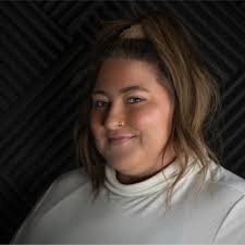 Back to school, I go! Extremely excited to announce that I will be  returning to USI to start my MBA this coming Fall. Thanks to everyone who  helped me make this decision