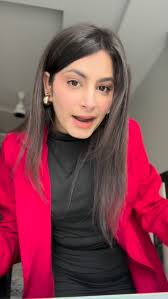 Honoured to be part of such a joyful Haldi ceremony 💛 Heartfelt  congratulations to the beautiful bride @ashna.kothari ✨ And sincere thanks  to the wonderful event planner @parinayasutra for trusting my calligraphy