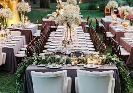 Le plan de table d'un mariage diffère des autres type de disposition et de mise en place. Disposition De Tables Comment Disposer Les Tables Pour Un Evenement Reussi Elle