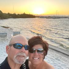 does anyone know if 2 boys pizza and grill is open?