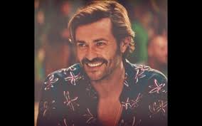 Francisca cresceu entre vinhas e desde 2013 é brand manager e gestora de mercados da quinta vale d. Claudia Cheu