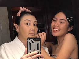 At the age of 12, she became what she wanted, and much more. Frankie Pangilinan Reveals How Sharon Cuneta Clowned Her For Having A Crush