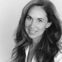 Amy Harshbarger's Instagram, Twitter & Facebook