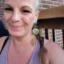 My name is Ravon, I am 45yrs.old, born and raised in Milwaukee Wisconsin. I  am looking to meet a fun, caring, understanding, spiritual and phenomenal  Lady that I can build a real