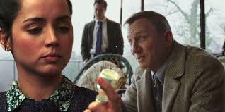 Knives Out 2 Can't Repeat The First Movie's Greatest Mystery Trick