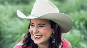 Memorial mom creates Facebook market for RodeoHouston vendors