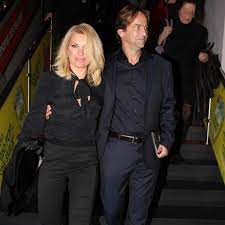 Για την ελένη μενεγάκη και τον μάκη παντζόπουλο όλα ξεκίνησαν το καλοκαίρι του 2010, όταν οι καλοί της φίλοι και κουμπάροι τζένη μπαλατσινού και πέτρος κωστόπουλος (ήταν ακόμα παντρεμένοι) της πρότειναν να γνωρίσει έναν επίγειο παράδεισο και εκείνη τούς ακολούθησε. O Makhs Pantzopoylos Sto Instagram Oi Fwtografies Toy Syzygoy Ths Elenhs Menegakh Instyle Gr