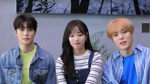 Photo album containing 2 photos of monsta x. Monsta X S Minhyuk Nct S Jaehyun And April S Naeun Share Thoughts On Being New Sbs Inkigayo Emcees