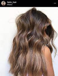 Ecco 12 soluzioni naturali per schiarire i capelli fai da te! Schiariture Capelli Sombras Foto Riflessi E Sfumature Amica