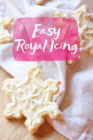 Using meringue powder also allows you to make the icing up to two weeks in advance, and allows you to store cookies at room temperature without. How To Make Perfect Royal Icing In 3 Minutes