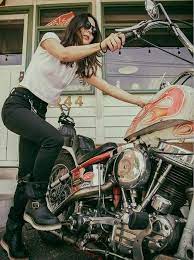 ボード car and byke best look that very hot のピン