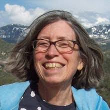 Sarah Pomeroy's Instagram, Twitter & Facebook