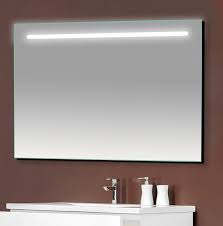 Le miroir est un essentiel dans la salle de bain. Miroir Lumineux Alto Rectangulaire 70 X 100 Cm Le Monde Du Bain