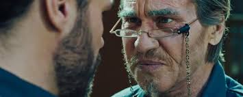 This period is fabulous for val kilmer for many reasons. Im Trailer Zum Mystery Thriller The Super Entdeckt Val Kilmer Ein Grausames Geheimnis Kino News Filmstarts De