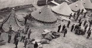 Campamento Instalado En Los Alrededores De La Plaza De Toros Para Acoger A Los Damnificados Con Las Inundac Fotos Antiguas Ciudad De Granada Fotografia Antigua