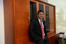 Diana yg pki tudung dah seksi balik lps cerai tu: Diiz Ceo Izham Hakimi Hamdi Is Changing Economics For Farmers With Spinox8