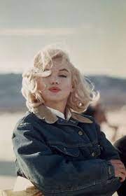 Check spelling or type a new query. Marilyn Monroe Iphone 12 Soft By Angelika9012 Marilyn Monroe Fashion Marilyn Monroe Wallpaper Marilyn Monroe