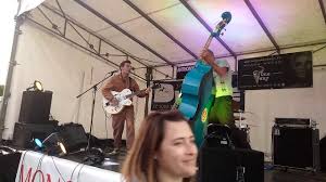 Créée en 1982, la fête de la musique célèbre ces millions de français, musiciens amateurs, qui à chaque solstice d'été s'emparent des espaces urbains pour laisser éclater leur passion. Fete De La Musique Dieppe 21 Juin 2019 Youtube