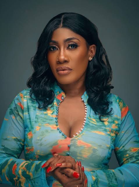 Sarahetokhana Thanks Fans for Support on Upcoming Drop "T-2-T" | TikTok
