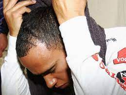 Lewis hamilton celebrates winning the formula one drivers' championship at the mexican grand prix. Formel 1 Sebastian Vettel Witzelt Uber Lewis Hairmilton Express De