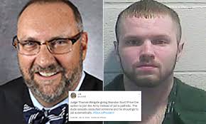 Kentucky judge tells veteran that he can rejoin Army to avoid prison for  sexually assaulting inmate