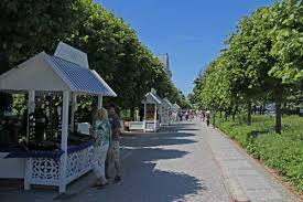 Strandhotel zur promenade is located at germany, ostseebad binz, strandpromenade 46. Ostseebad Binz Rugen