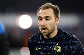 Porážka mu dala definitivní jistotu sestupu, zatímco interu reálnou šanci oslavit již v neděli ligový titul! Video Crotone Inter 0 2 Highlights Gol E Sintesi Eriksen E Hakimi Piegano I Calabresi E Scudetto Sempre Piu Vicino Oa Sport