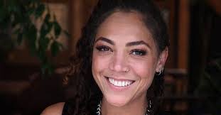 Miquita Oliver's Instagram, Twitter & Facebook