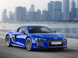 The New Audi R8 E Tron Is An Exclusive Autonomous Car Techmalak Audi Cars Audi Hybrid Car