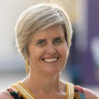 Tracy Purdy's Instagram, Twitter & Facebook