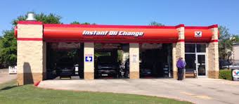 I use a fumoto valve to quickly drain. Does It Matter Where I Get An Oil Change I Ve Had People Tell Me To Only Use Dealerships And Repair Shops And Never A Jiffy Lube Or Other 10 Minute Oil Change