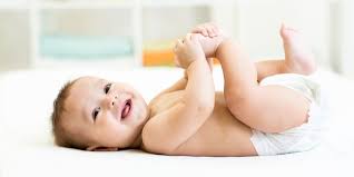 Ketika mendapati bayi anda tidak buang air besar seharian, maka berikan pijatan pada perut bayi secara perlahan dengan. Bayi Susah Bab Ini Pertolongan Pertama Yang Bisa Dilakukan Halaman All Kompas Com