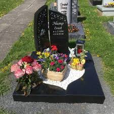 Galerie Alexander Horst Steinmetz Und Bildhauer Meister In 2020 Zen Garten Steinmetz Bildhauer