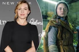Kate winslet titanic salary was a fraction of the $2.5 million that leonardo made for the film, yet leo was not even nominated for his performance in the film. Kate Winslet S Daughter Makes A Surprising Break In Acting New York Latest News