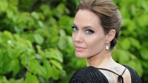 Jolie's decision brings ovarian cancer into spotlight