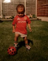 Jesse lingard brought the 'dab' dance craze into english football with his first dabbing goal. Man Utd S Jesse Lingard Shares Adorable Childhood Snap As England Star Celebrates 26th Birthday