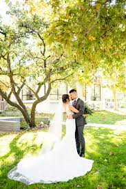 Allison and justin were married at the university club outdoor gazebo, on the campus of the university of california, irvine. University Club Wedding Wedgewood At Uc Irvine Akiko Liu Photos