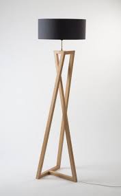 Lampara Zed Por Vmydesign En Etsy Diy Floor Lamp Wooden Floor Lamps Modern Floor Lamps