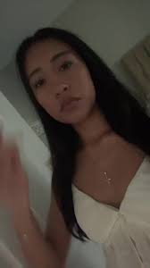 Amy Falko's Instagram, Twitter & Facebook