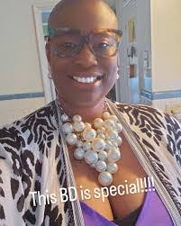 Angela Abram's Instagram, Twitter & Facebook