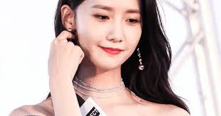 18 Male Korean Stars Who Are Completely In Love With Yoona