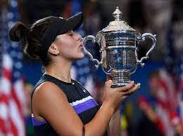 Het us open, dat jaarlijks eind augustus begint, is het laatste grandslamtoernooi van het tennisseizoen. Andreescu Embraces Spotlight With U S Open Triumph Reuters