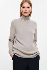 Hannah sweden in a turtle nexk. Pin On To Mi Sie Podoba