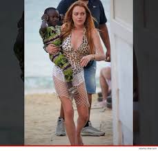 Get exclusive access to the latest stories, photos, and video as only tmz can. Paparazzi Photo Tmz Com Lindsay Lohan Paparazzi Photo Paparazzi