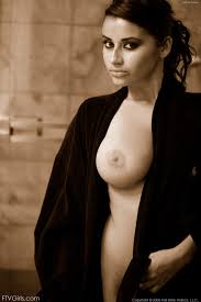 Alexa Loren tight sweater outdoors | Sexy-Models